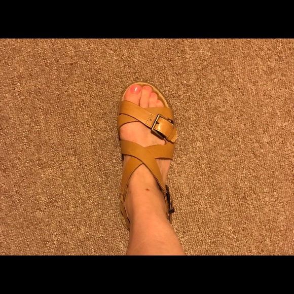 Sandals - Picture 7 of 8